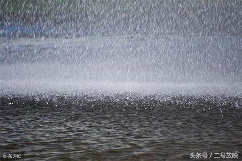 夢見下雨天